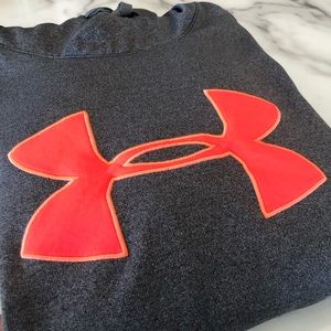 Under Armour Perfect Condition Small Hoodie